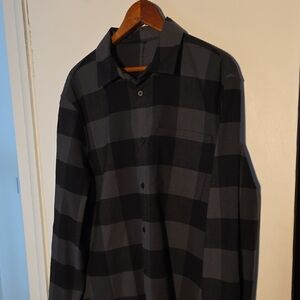 Lululemon Large Gray + Black Check Flannel Shirt Perfect Condition